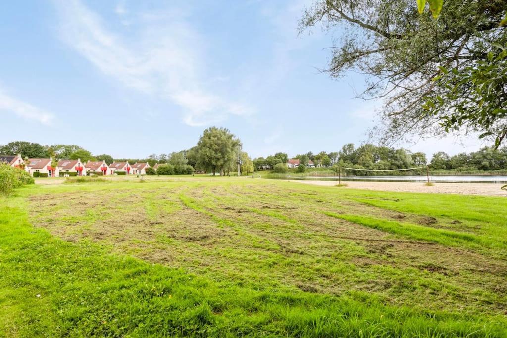 Vakantiehuis Aan Het Water -Incl Laadpaal- Ewijk Luaran gambar